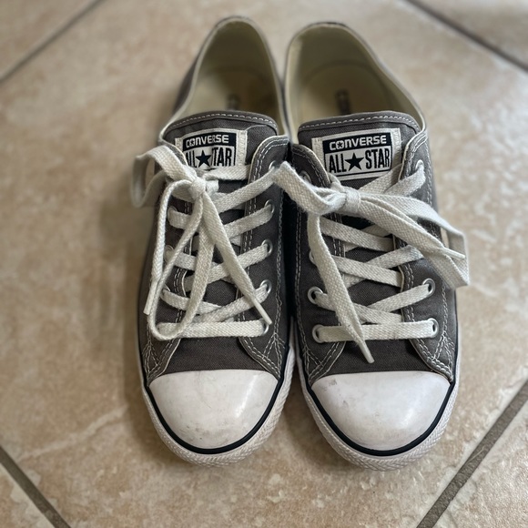 Gray Converse Sneakers Women’s Size 8 - Picture 7 of 10